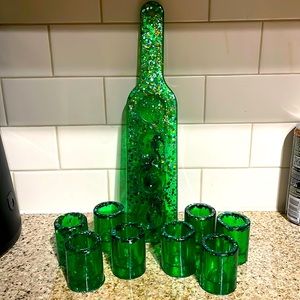 Resin hand made shot glasses and paddle